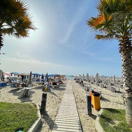 Apartments Korabi Durres Luaran gambar